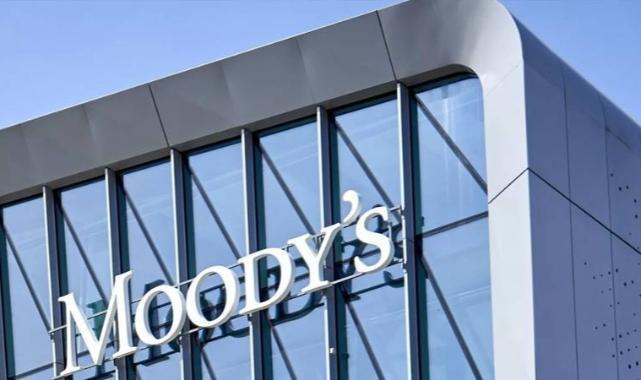 MOODY'S BEKLENTİSİ HİSSE SENETLERİNDE YÜKSELİŞİ GETİRDİ