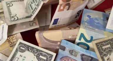 Döviz Kurları Yükseldi: Dolar 46,87 TL, Avro 53,77 TL'ye Çıktı