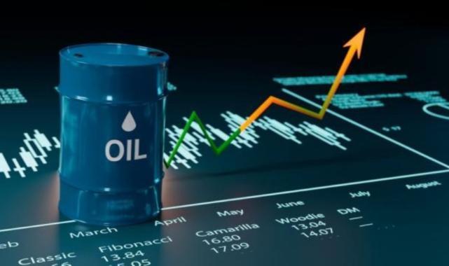 Brent Petrol 104,61 Dolara Yükseldi: Küresel Piyasalarda Petrol Fiyatları Tırmanıyor