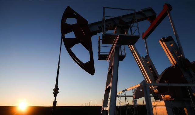 Irak Petrol Bakanlığı: Savaşın dayattığı mevcut durum nedeniyle petrol faaliyetleri büyük ölçüde durdu