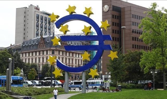 Avro Bölgesi'nde kamu borcunun GSYH'ye oranı yüzde 87,8 oldu