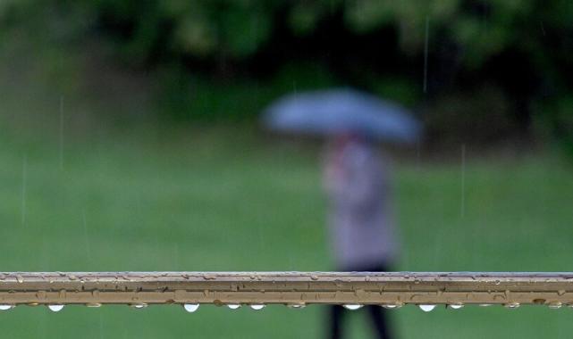 Meteorolojiden bazı iller için gök gürültülü sağanak uyarısı