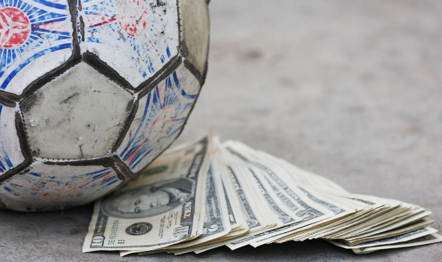 Futbol Dünyasında E-Ticaret