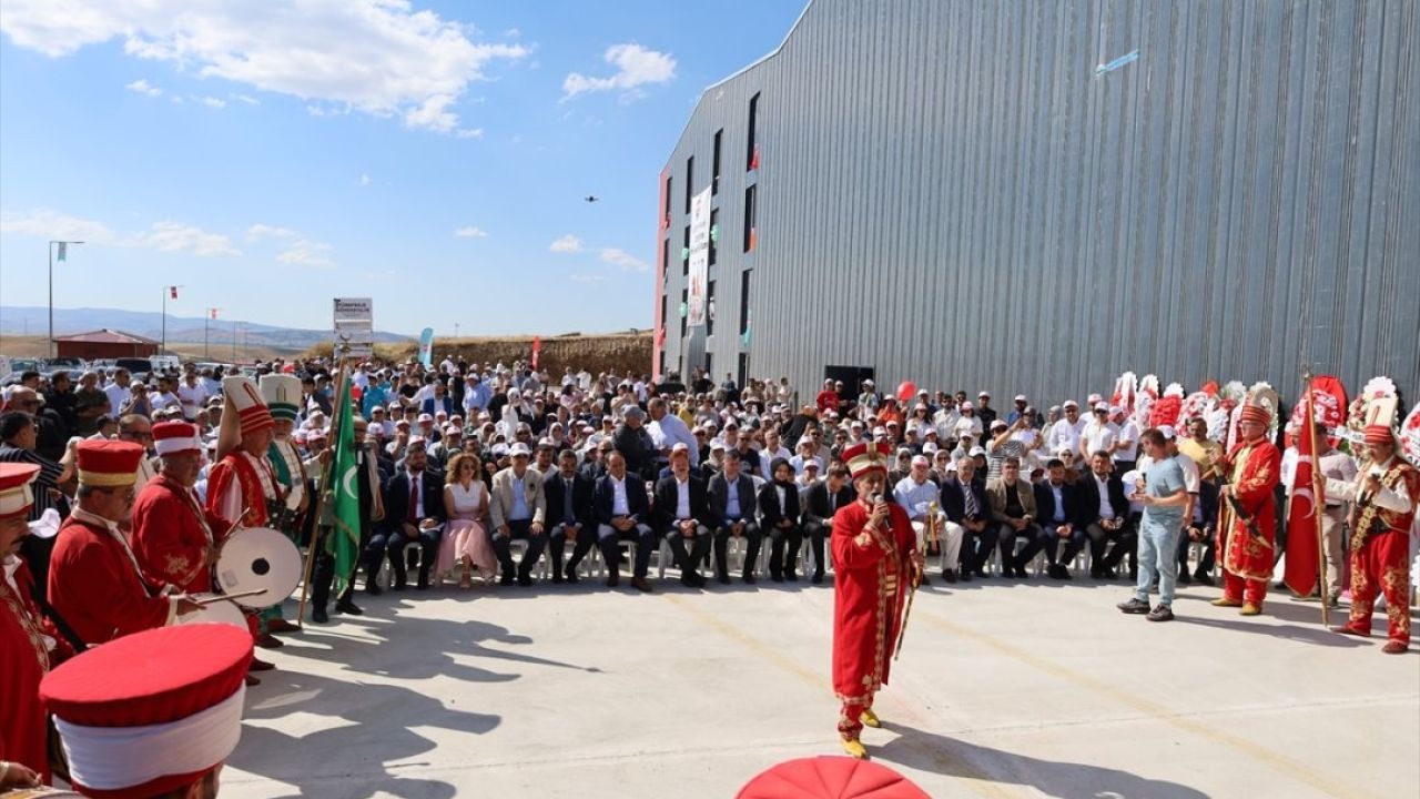 Çankırı'nın Orta ilçesindeki OSB'ye kurulan ilk fabrika açıldı