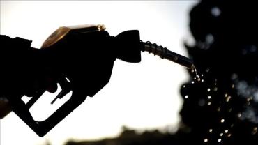 Petrol Fiyatlarındaki Artışın Siyasi Faturası Beyaz Saray'a