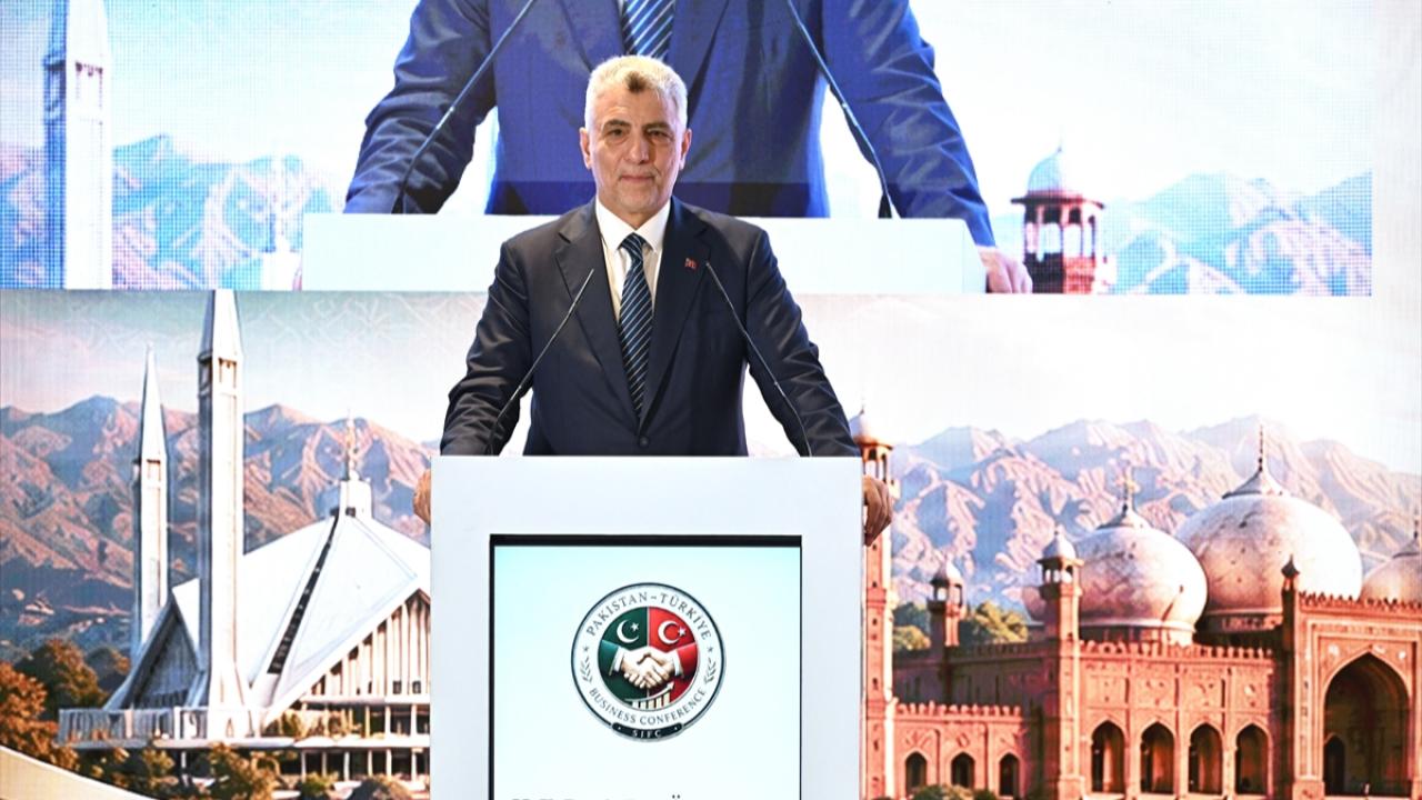Ticaret Bakanı Ömer Bolat, Türkiye-Pakistan İş ve Yatırım Forumu'nda konuştu: