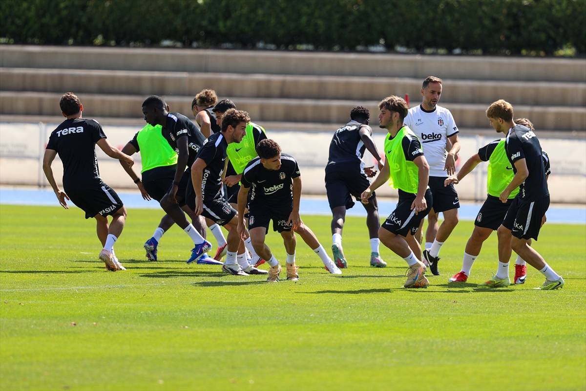 Beşiktaş, yeni sezon hazırlıklarını sürdürdü